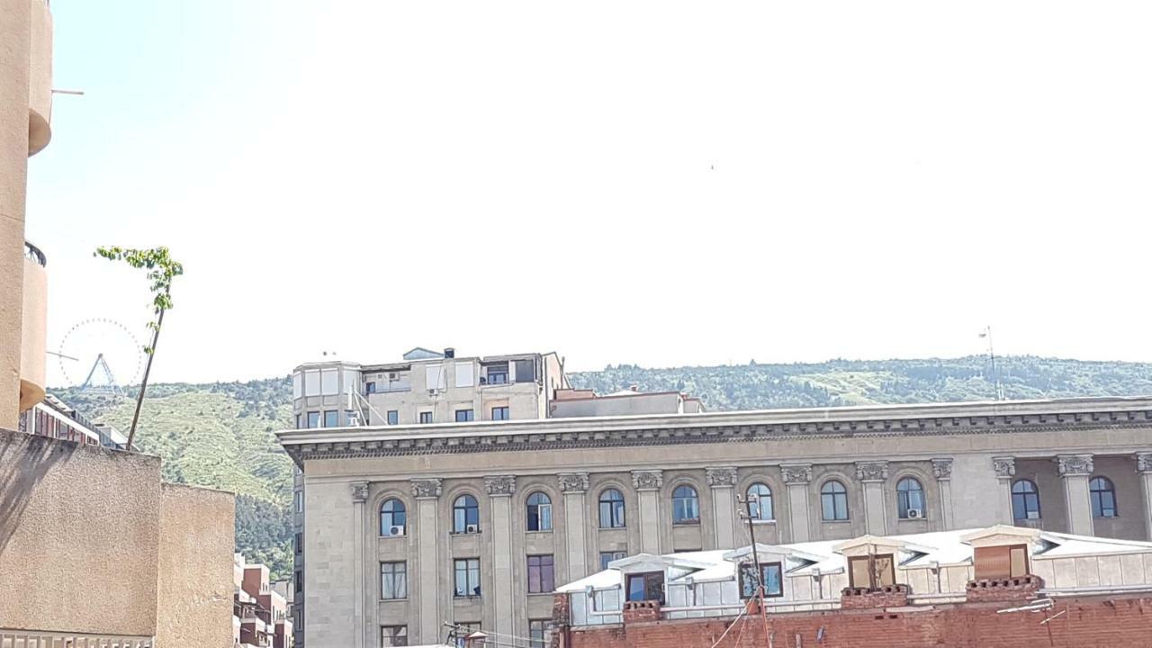 Atlas Hotel ティビリシ エクステリア 写真